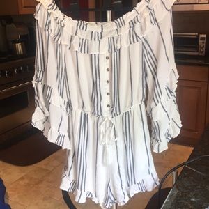 American Eagle size small romper